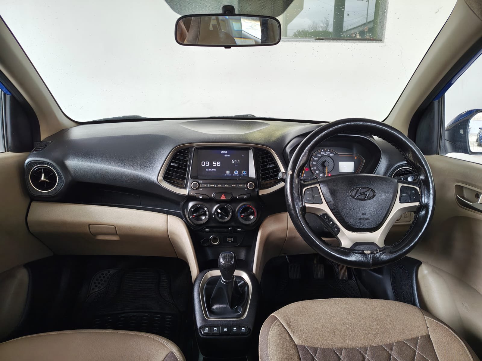 HYUNDAI SANTRO ASTA
